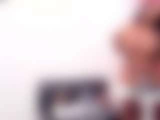 Live cam show with lupeadams - Bikini on CamwithHer