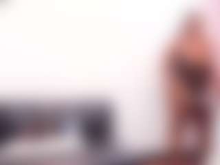 lupeadams's Live Sex Cam Show
