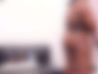 lupeadams's Live Sex Cam Show