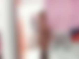lupeadams's Live Sex Cam Show