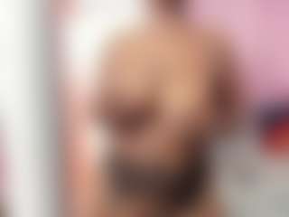 lupeadams's Live Sex Cam Show