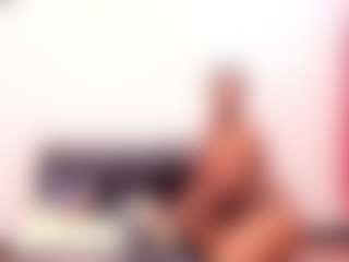 lupeadams's Live Sex Cam Show