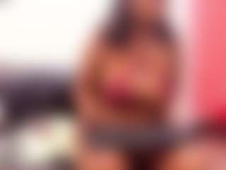 lupeadams's Live Sex Cam Show