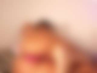 Live cam show with monica - Wet on Milf Play