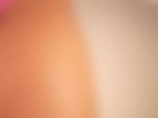 Live cam show with monica - Oil on Hubzter Live