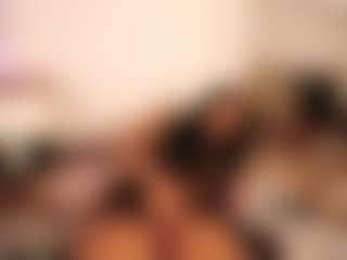 Live cam show with monica - Tease on SpankPalCams