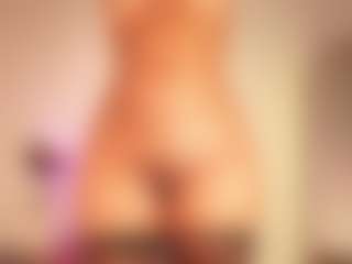 Live cam show with monica - Shaved Pussy on Camsoda