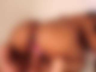 Live cam show with monica - College on Milfs Live
