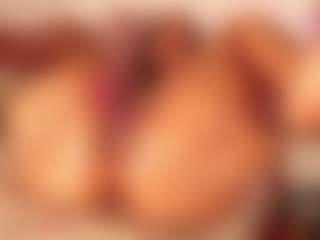 Spettacolo in cam dal vivo con monica - Dildo su Camsoda