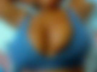Live cam show with olivahot31 - BBW on Milfs Live