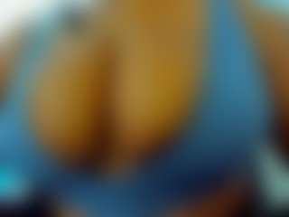 Live cam show with olivahot31 - Bikini on fapnchat