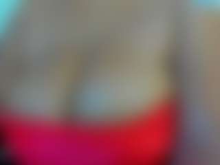 Live cam show with olivahot31 - Middle Aged on justonemore.cc