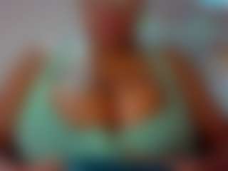 Live cam show with olivahot31 - Ebony on fapnchat