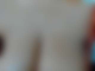 Live cam show with olivahot31 - Nympho on Milfs Live