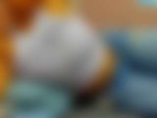 olivahot31 MILF webcam performer live streaming