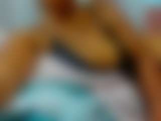 Live cam show with olivahot31 - Ebony on Camsoda