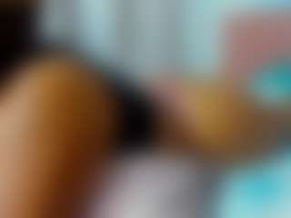 Live cam show with olivahot31 - Black MILF on eurowanks.com
