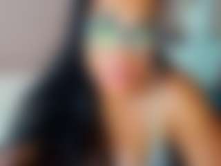 olivahot31 MILF webcam performer live streaming