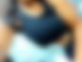 Live cam show with olivahot31 - Solo on CamClone