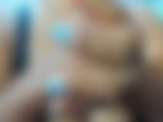 olivahot31 MILF webcam performer live streaming