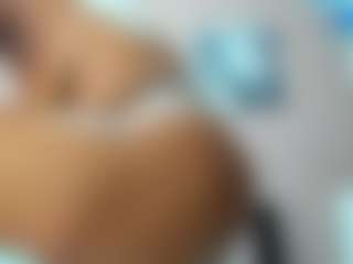 Live cam show with olivahot31 - Curvy Middle Aged on Camsoda