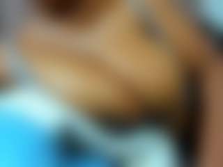 Live cam show with olivahot31 - Ebony on Camsoda