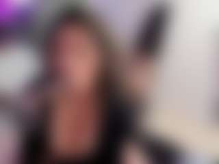 Live cam show with Lily - Skinny on mypornchat.com