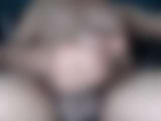 pellux's Live Sex Cam Show