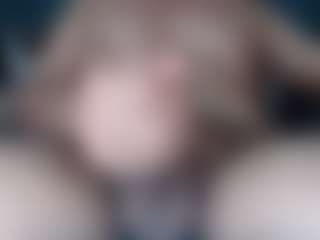 Live cam show with pellux - Average on Mixed Magazine Live