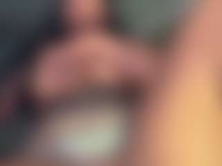 Onika's Live Sex Cam Show