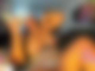 Live cam show with Onika - Brown Hair Teen (18+) on SxyPornLive