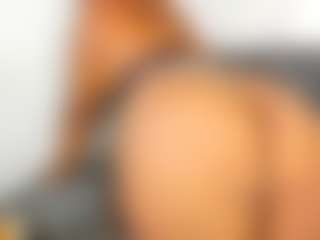 Live cam show with Onika - Ebony on xplaylive.com | colombia
