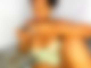 Live cam show with Onika - Drinking on sexylivex.com