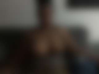 Onika's Live Sex Cam Show