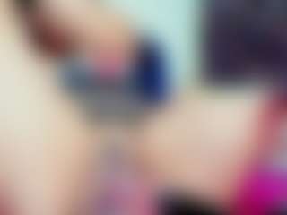 kassandratv-gamer MILF webcam performer live streaming