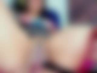 Live cam show with kassandratv-gamer - Red Hair on Latina Girls