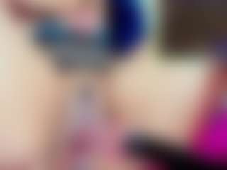 Live cam show with kassandratv-gamer - Big Nipples on friskycurves.com