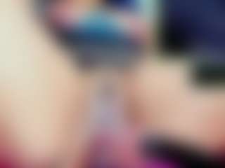 kassandratv-gamer MILF webcam performer live streaming