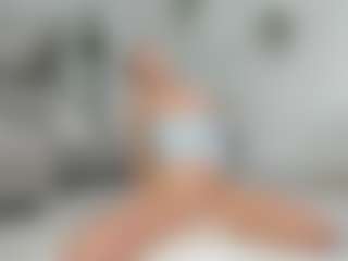 Live cam show with Tiffany - Petite on CamwithHer | united states