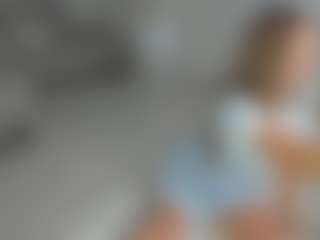 Live cam show with Tiffany - Brown Hair on Dare Cams