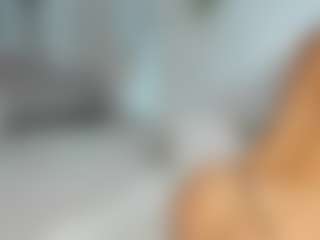 Live cam show with Tiffany - Spank Latina on Dolls Live