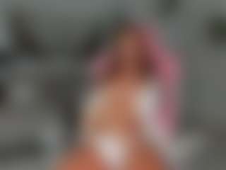 Live cam show with Tiffany - Strip Latina on Free Soda