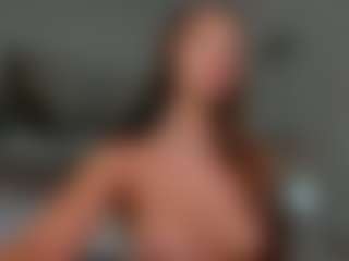 Live cam show with Tiffany - Brown Hair Petite on pussylord.com