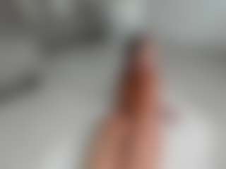 Live cam show with Tiffany - Spank Brown Hair on nudelive.tv