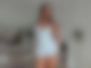 Live cam show with Tiffany - Blowjob Brown Hair on SxyPornLive
