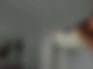 Live cam show with Tiffany - Innocent on live.xbliss.ai