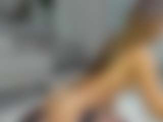 Live cam show with Tiffany - Dildo Brown Hair on Camsoda