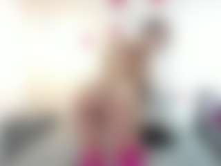 AnaPanda's Live Sex Cam Show