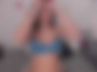 AnaPanda's Live Sex Cam Show
