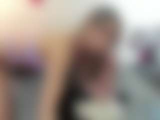 AnaPanda's Live Sex Cam Show